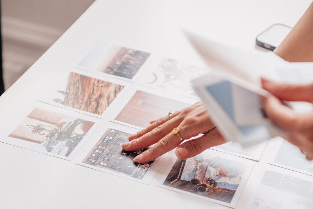 how to add an image in html